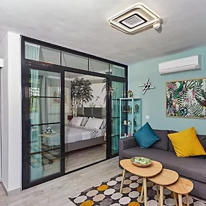 Appartamento Parrot's House- Yumbo Center, Playa del Inglés